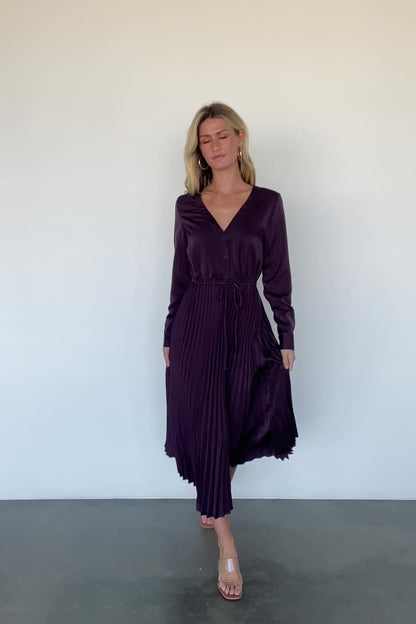 Waco Pleated Dress | Dark Plum