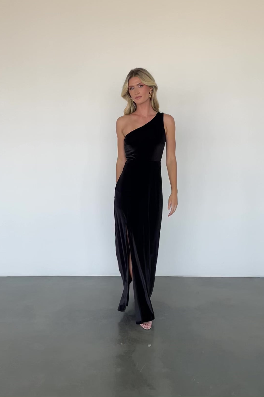 margaux black one shoulder maxi dress If you're looking for your next 'going out' dress, stop scrolling, The MARGAUX  maxi via @dinaskha(ig).  https://clubllondon.com/products/margaux-black- one-shoulder-maxi-dress-with-halter-collar-cl129969002