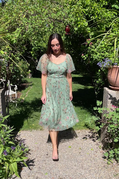 Gwyneth Tulle Midi Dress | Eucalyptus Floral