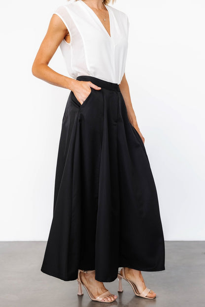 Shaylyn Maxi Skirt | Black - Baltic Born