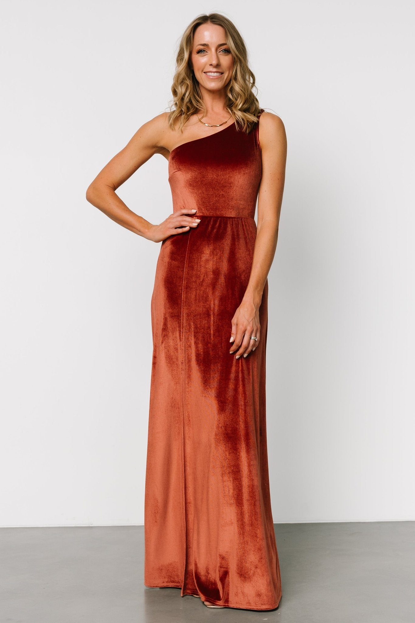 Tatiana Velvet One Shoulder Maxi Dress | Cinnamon - Baltic Born