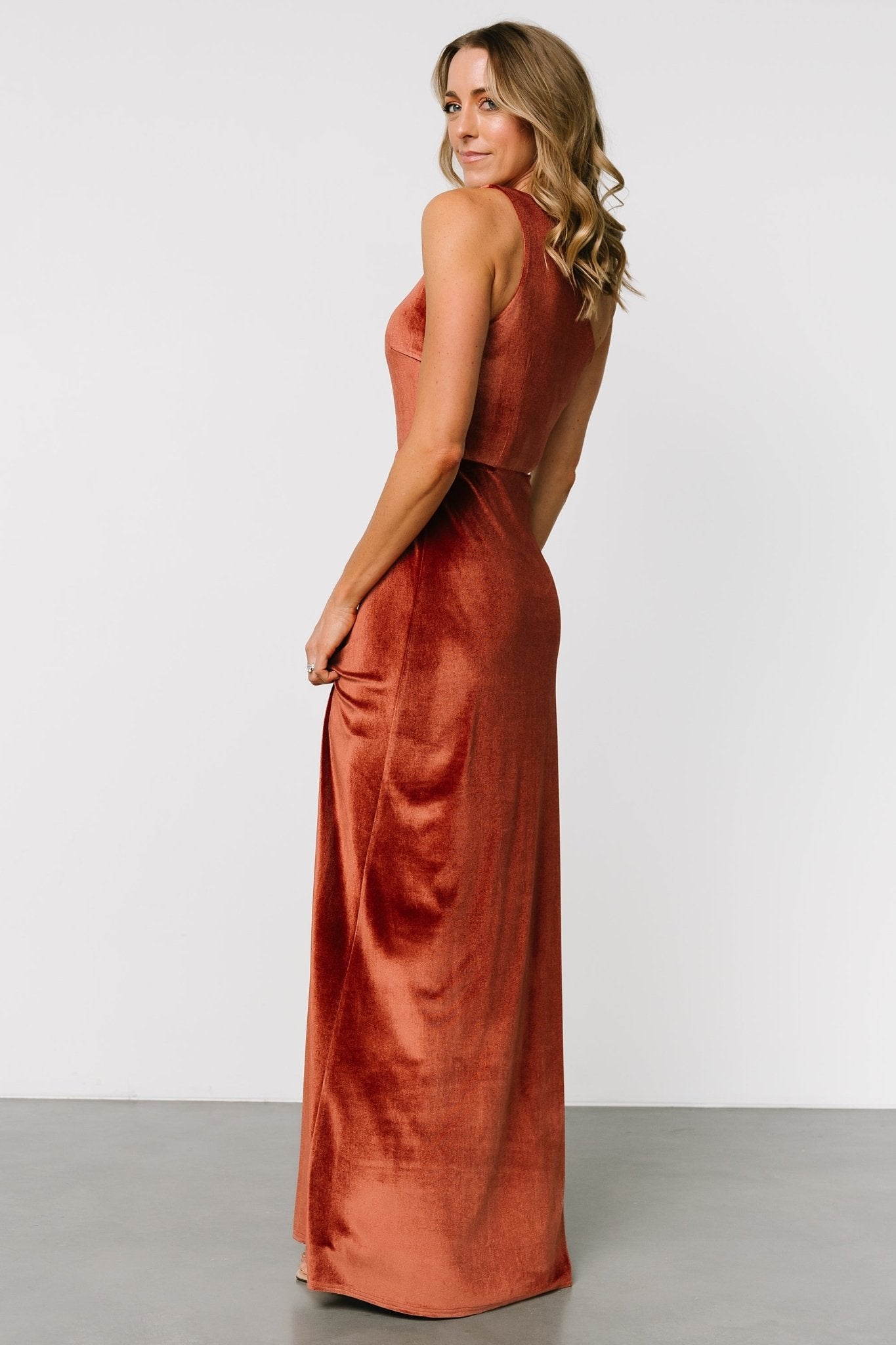 Tatiana Velvet One Shoulder Maxi Dress | Cinnamon - Baltic Born