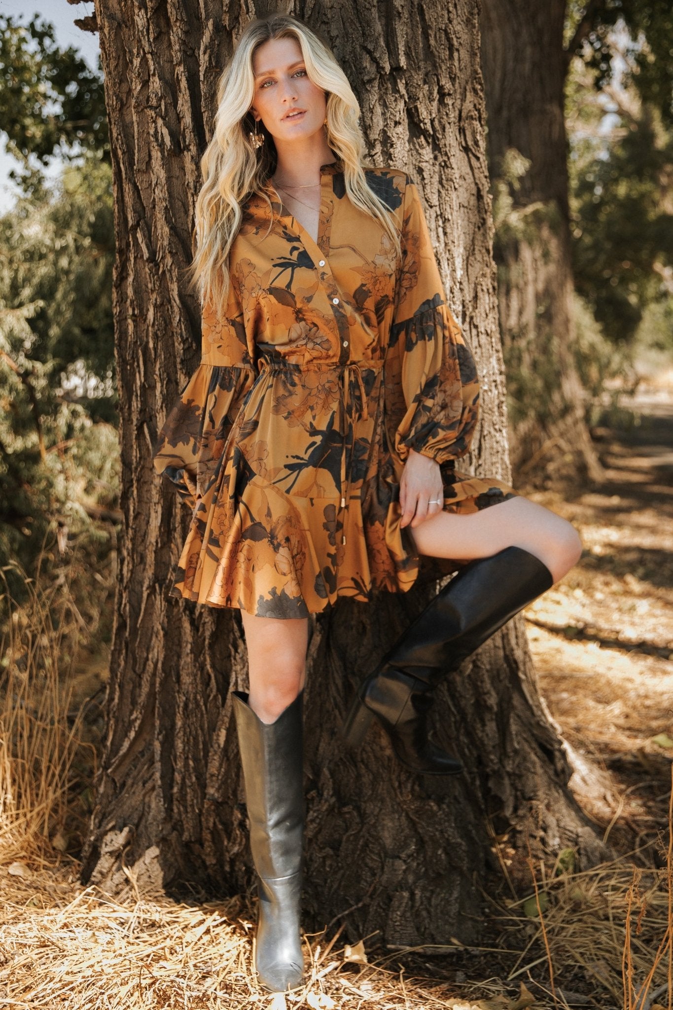 Baltic Born Womens Venice Short Dress | Gold Floral | Size: Medium Baltic Born Womens Venice Short Dress | Gold Floral | Size: Medium