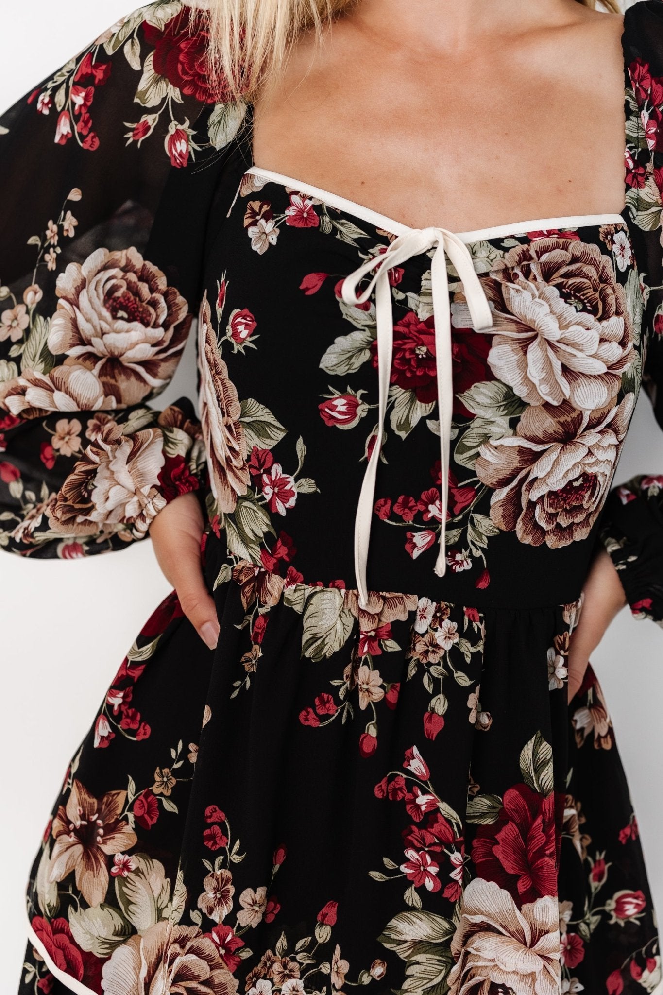 Anthropologie DREW Black Meadow shops Floral Tiered Boho Dress.