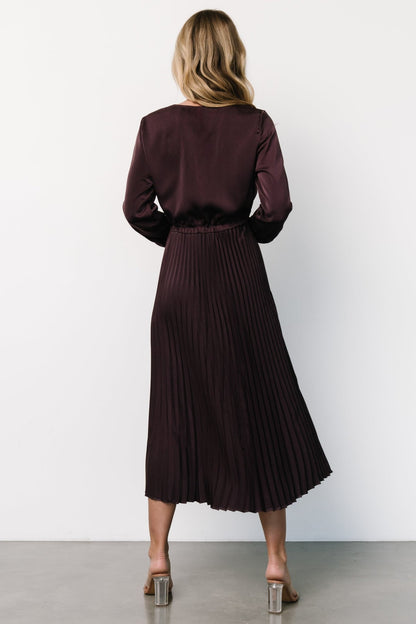 Waco Pleated Dress | Dark Plum - Baltic Born