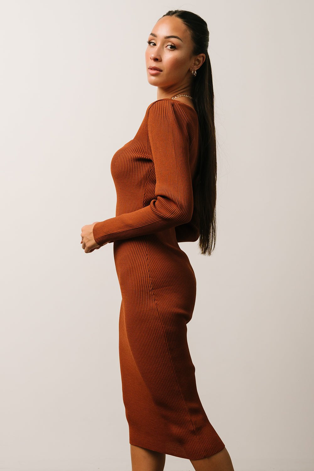 Baltic Born Womens Waldorf Ribbed Midi Dress | Chestnut
