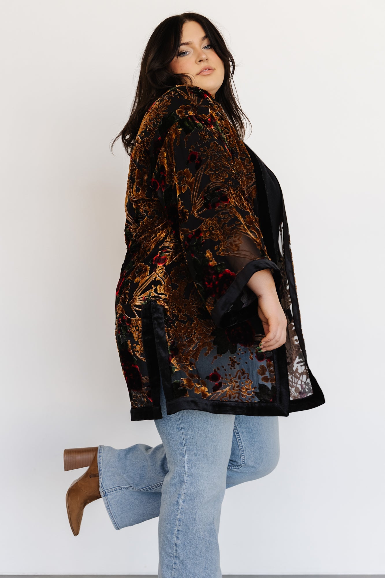 Amal Velvet Kimono | Black Multi - Baltic Born