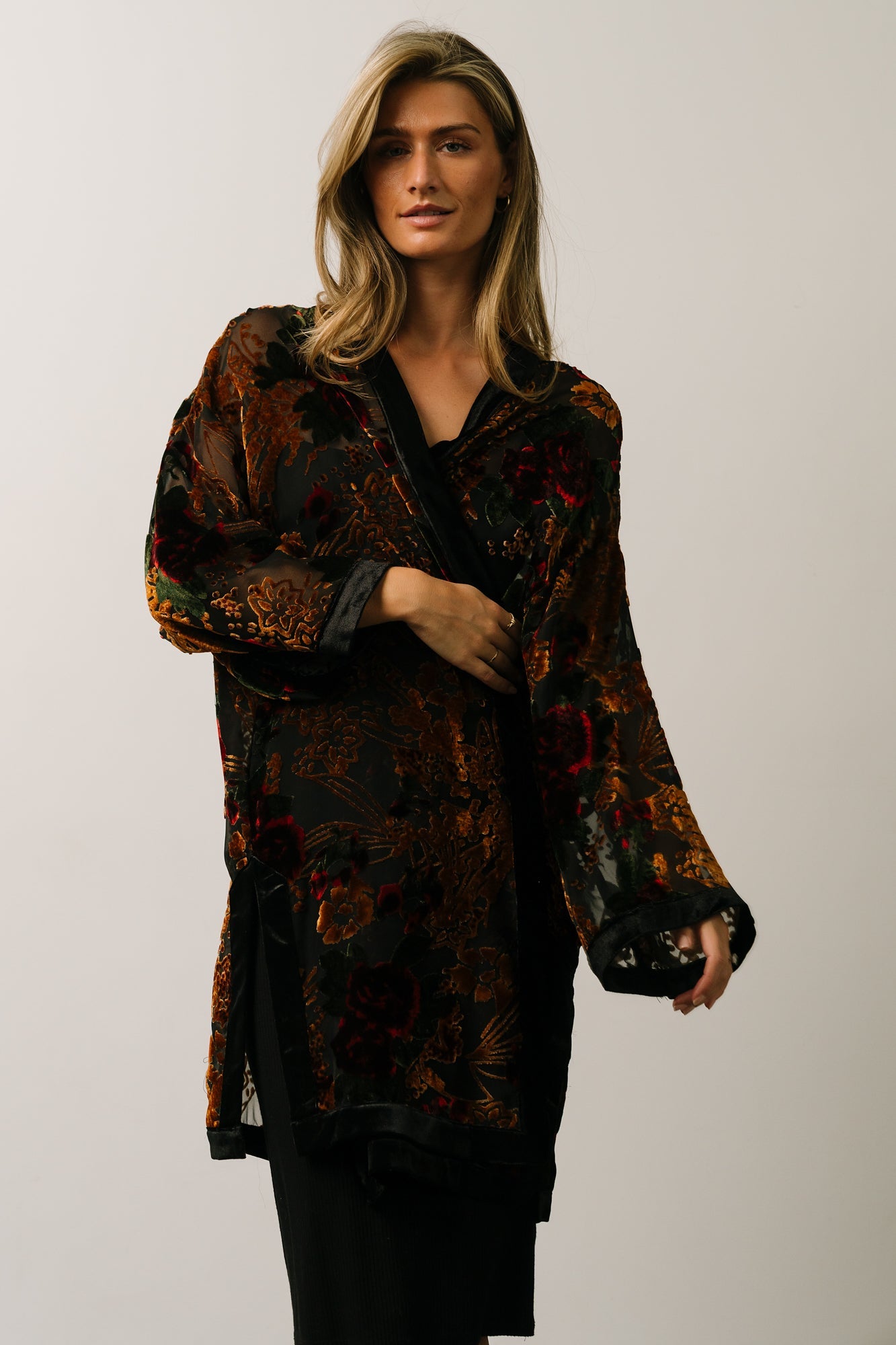 Amal Velvet Kimono | Black Multi - Baltic Born