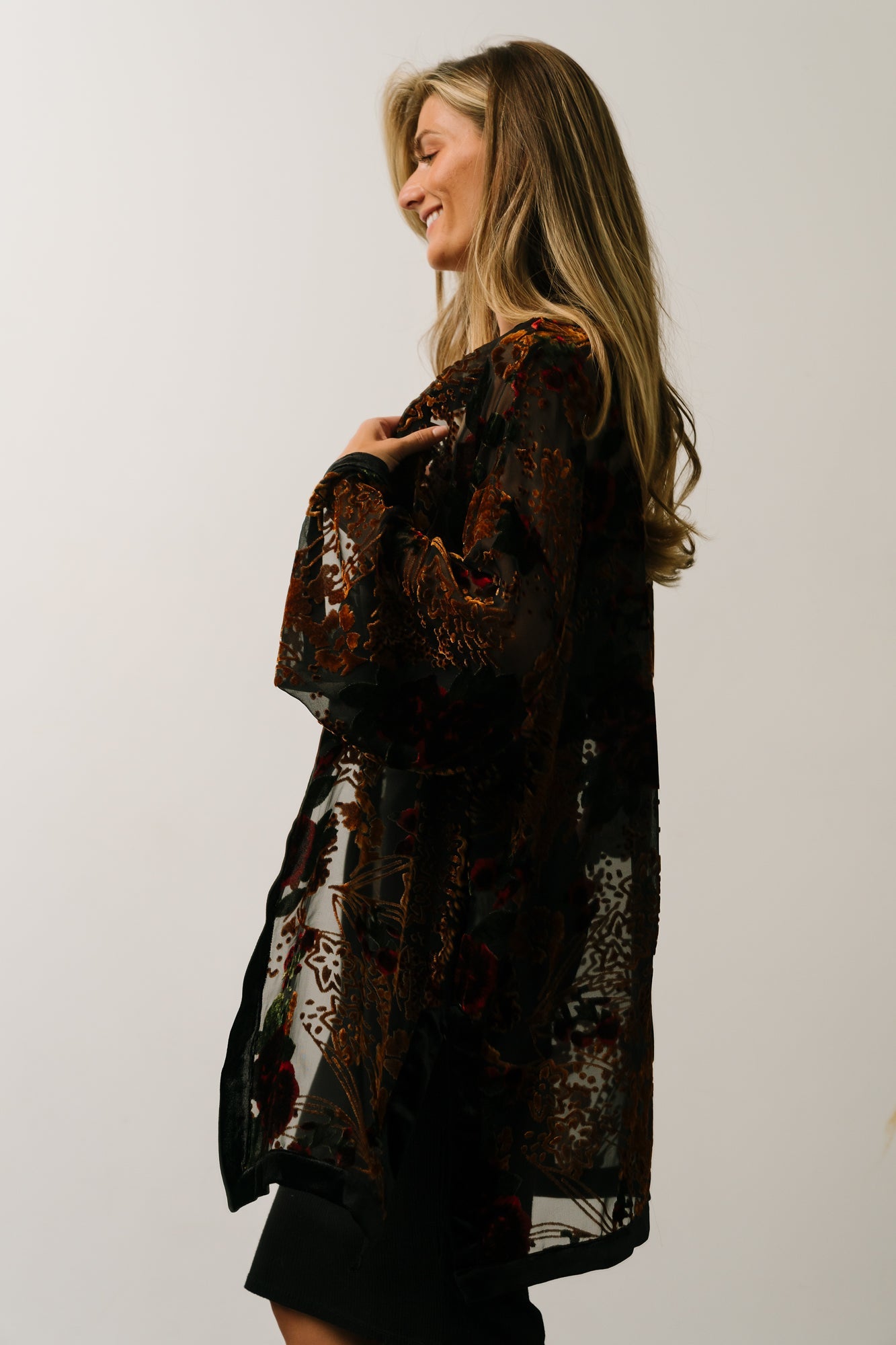 Amal Velvet Kimono | Black Multi - Baltic Born