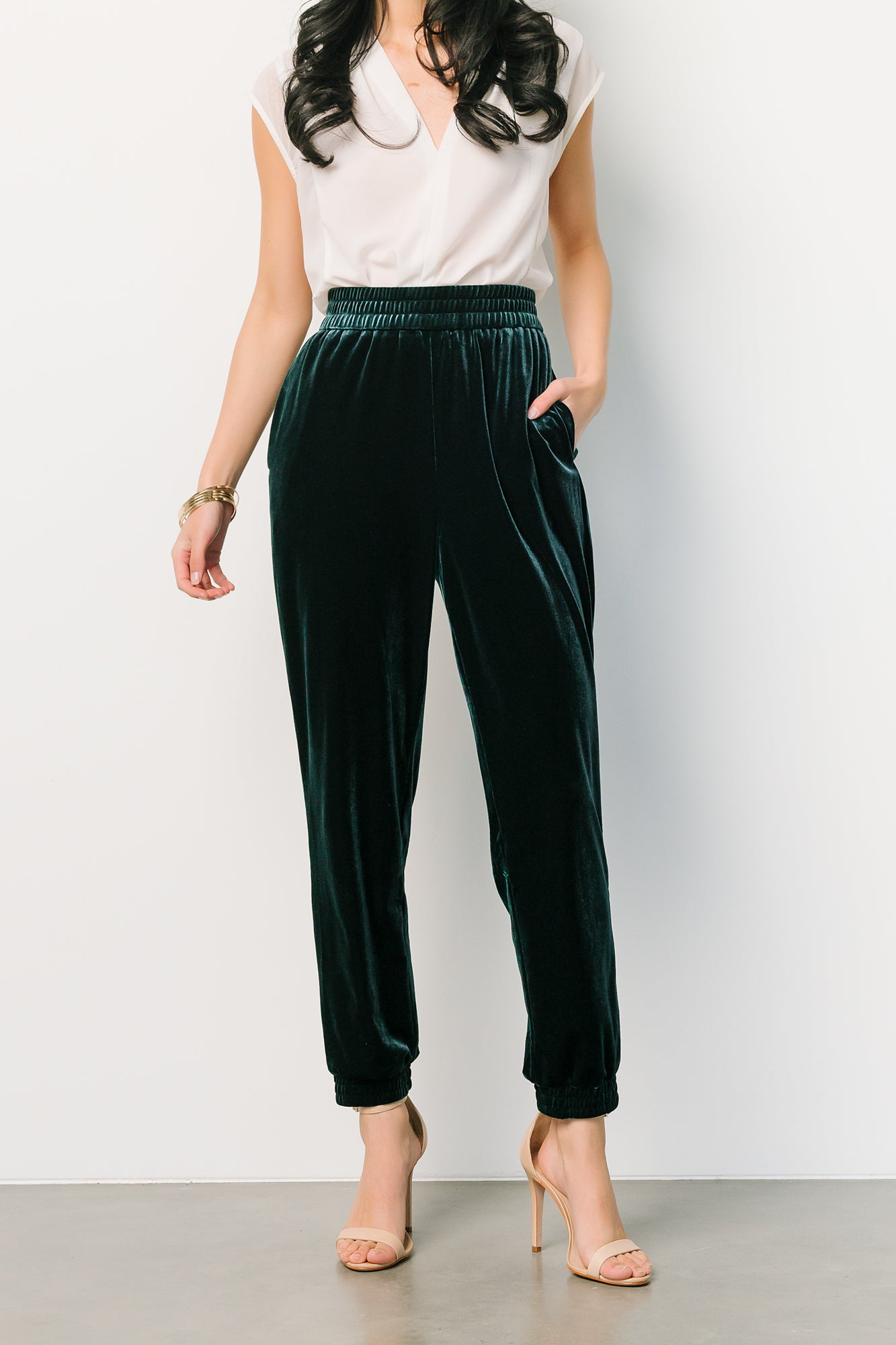 Archie Velvet Jogger Pants | Dark Green - Baltic Born