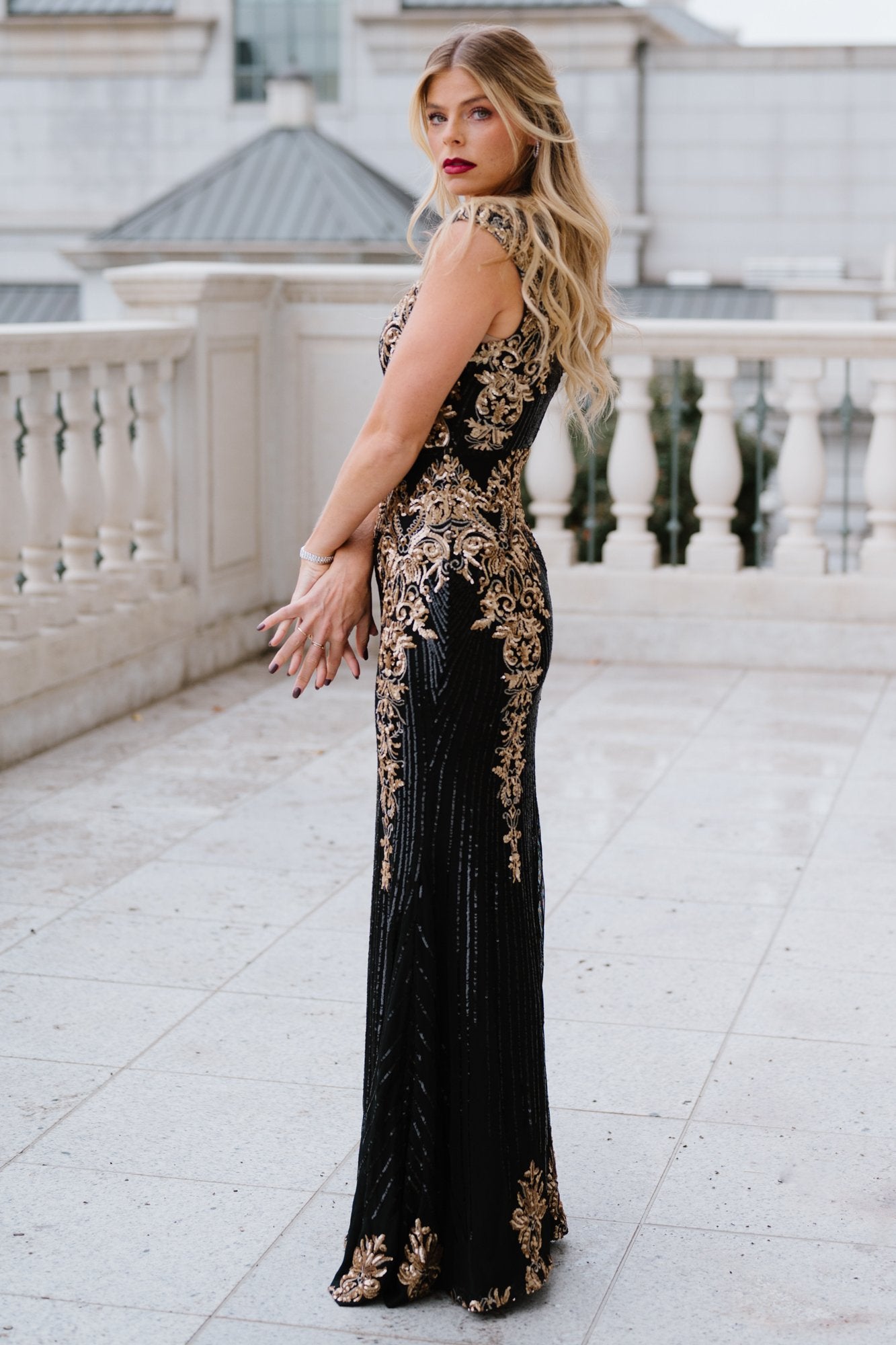 Azura Gown | Black and Gold - Baltic Born