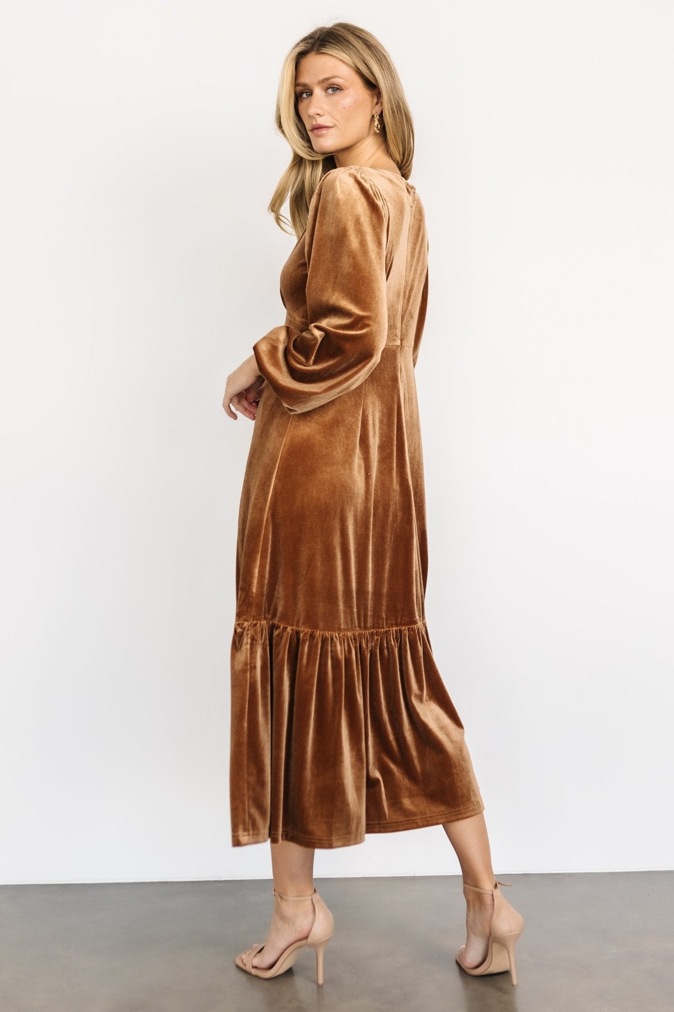 Erika Velvet Maxi Dress | Caramel - Baltic Born