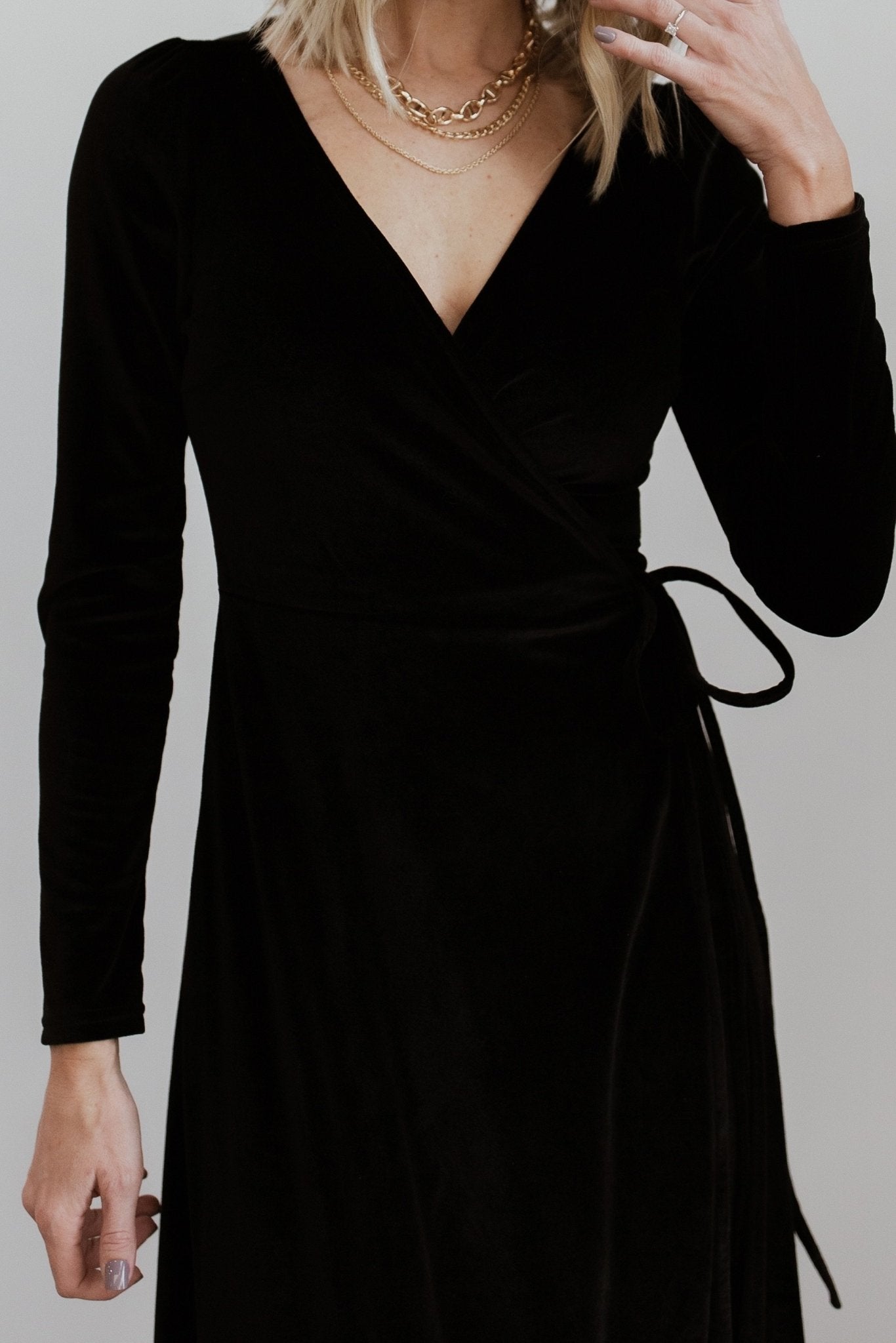 Esmerelda Velvet Wrap Maxi Dress | Black - Baltic Born