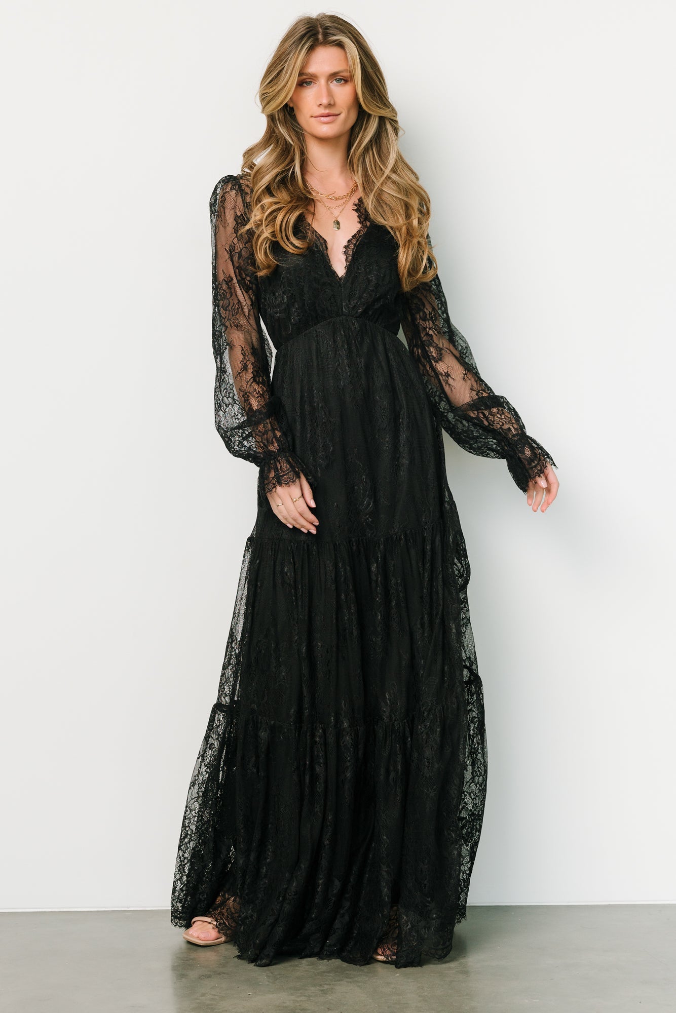 Lace maxi dress with sleeves on sale