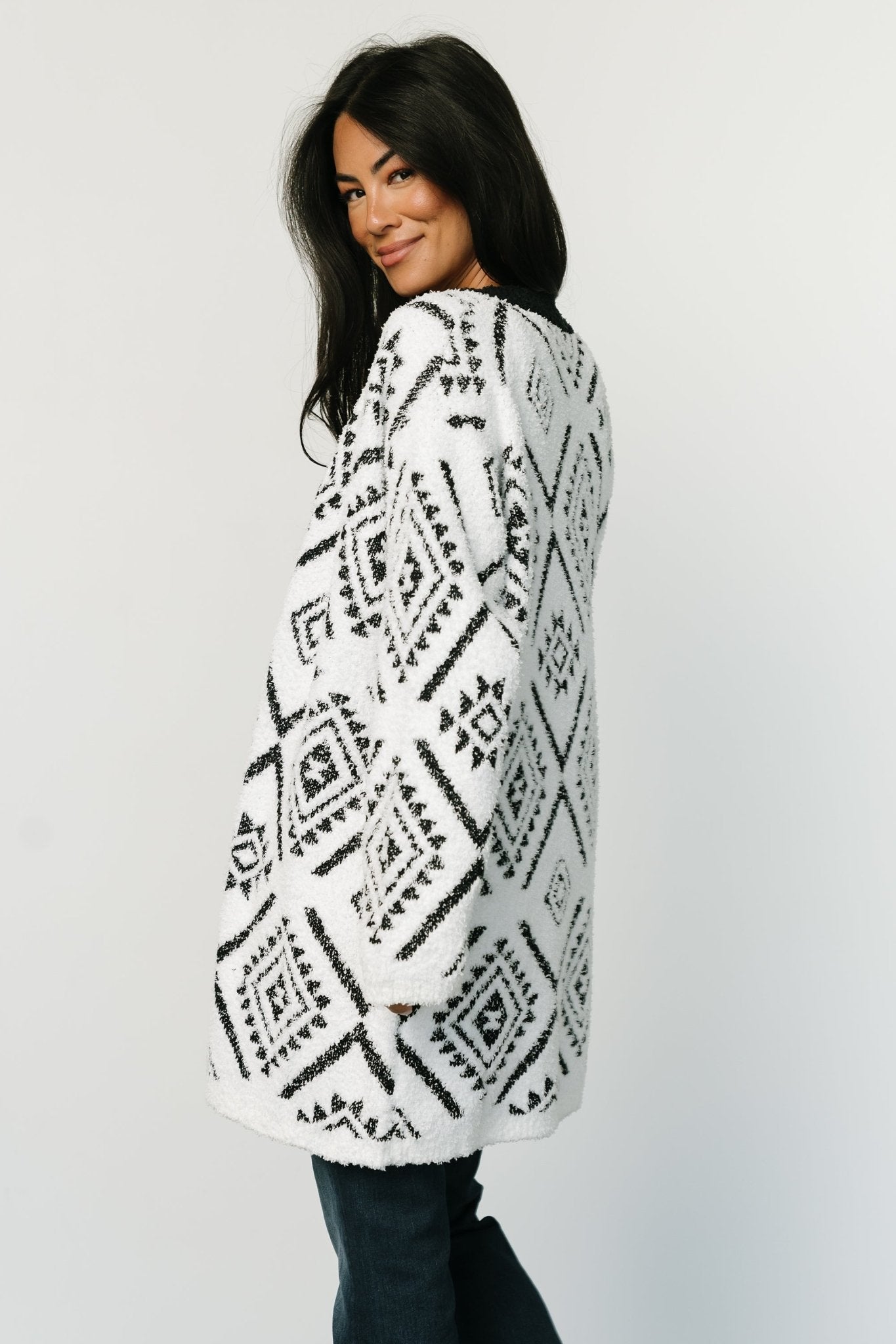 Jay Oversized Cardigan | White + Black - Baltic Born