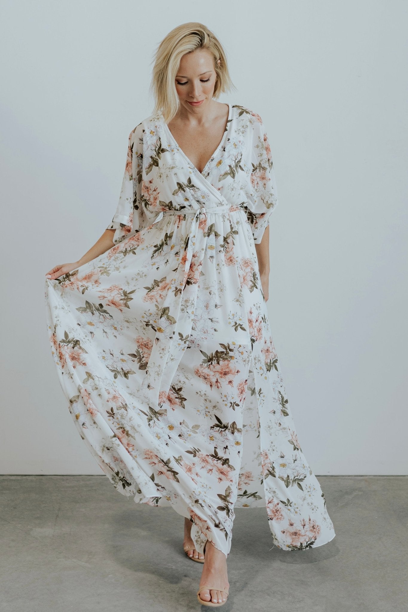 Kia Kimono Maxi Dress | White Floral - Baltic Born