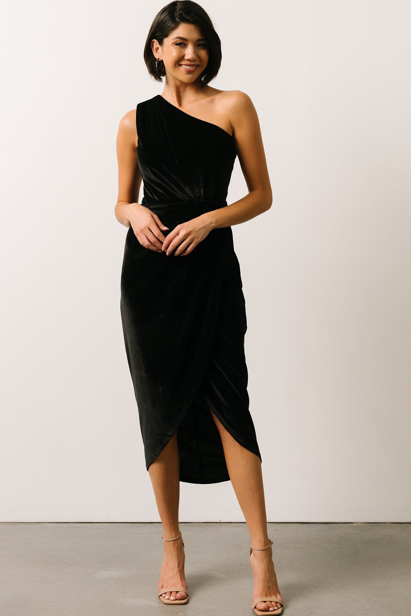 Kourtney Velvet One Shoulder Midi Dress | Black - Baltic Born