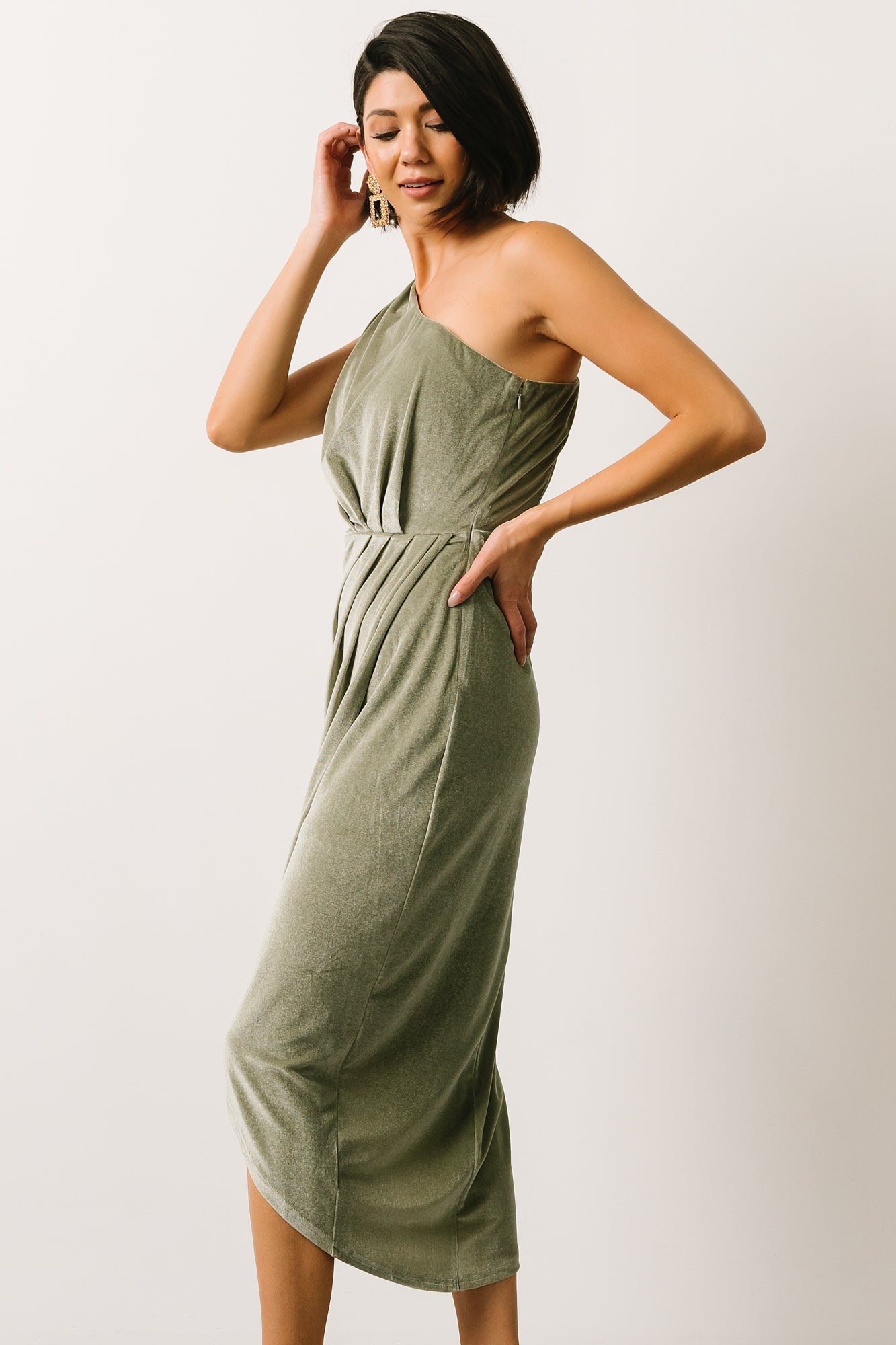 Kourtney Velvet One Shoulder Midi Dress | Sage - Baltic Born