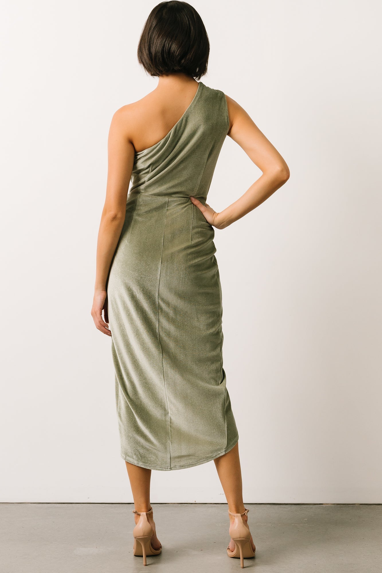 Kourtney Velvet One Shoulder Midi Dress | Sage - Baltic Born