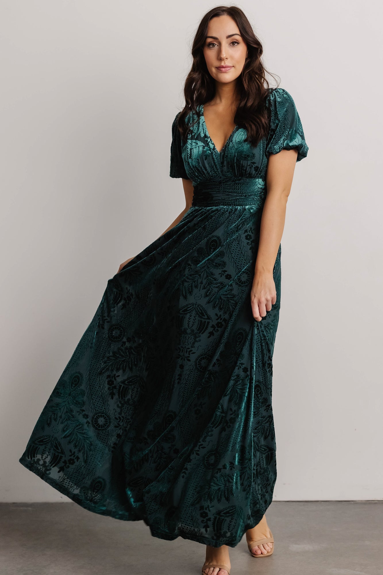 Leslie Embossed Velvet Maxi | Jade - Baltic Born