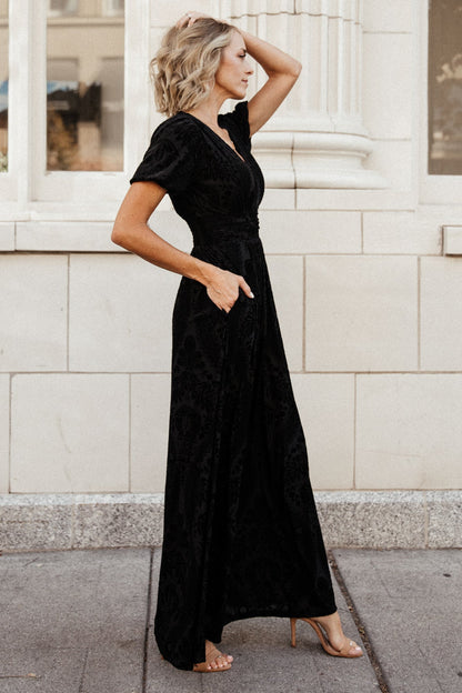 Leslie Velvet Maxi Dress | Black - Baltic Born