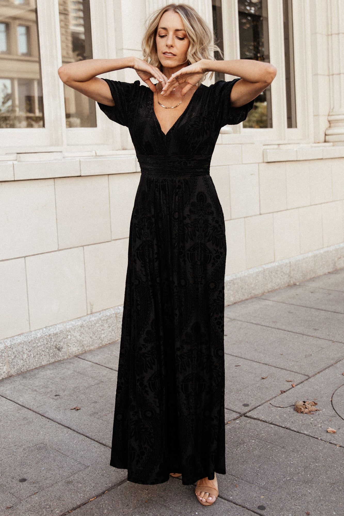 Leslie Velvet Maxi Dress | Black - Baltic Born