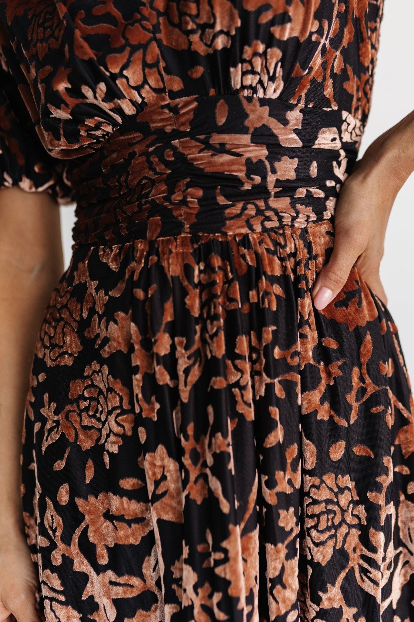 Leslie Velvet Maxi Dress | Black + Bronze Leslie Velvet Maxi Dress | Black + Bronze