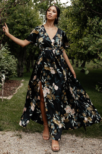 Juliet Floral Cotton Maxi Dress – Black- Borgo de Nor