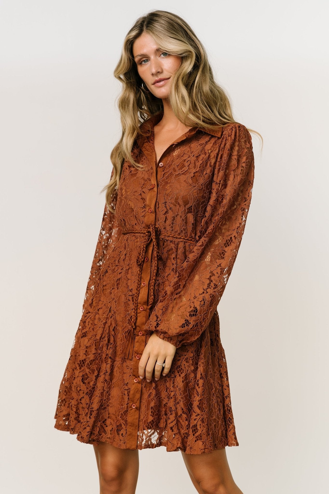 Stefan Lace Short Dress | Cinnamon - Baltic Born