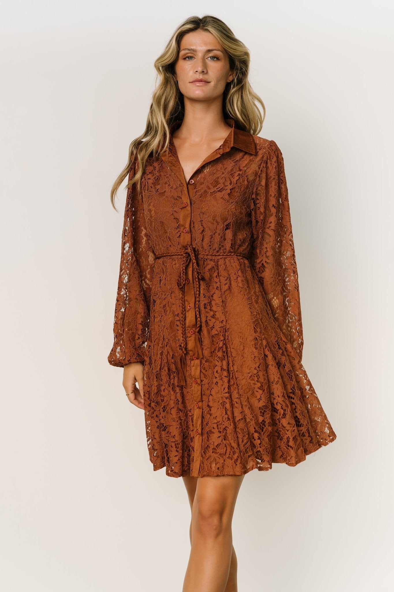 Stefan Lace Short Dress | Cinnamon - Baltic Born