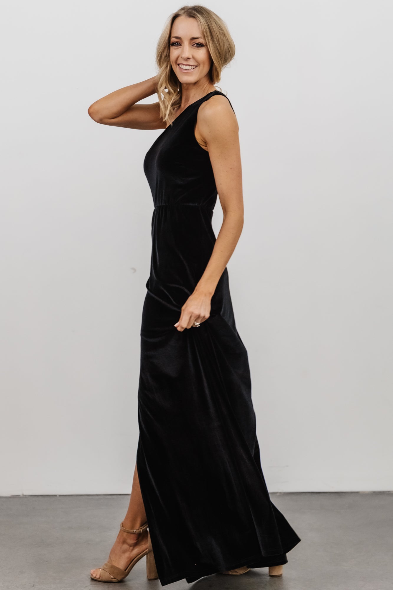 Tatiana Velvet One Shoulder Maxi Dress | Black - Baltic Born