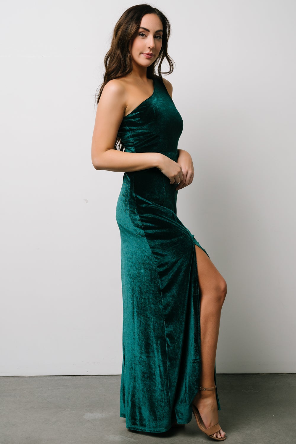 Tatiana Velvet One Shoulder Maxi Dress | Emerald - Baltic Born