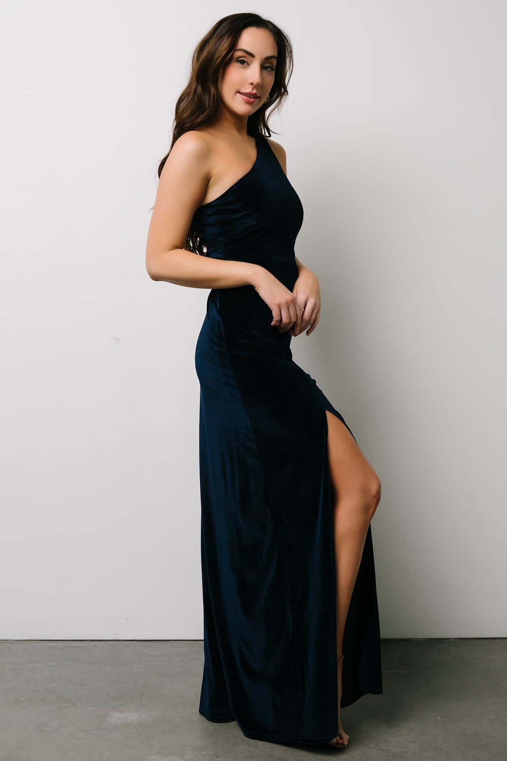 Tatiana Velvet One Shoulder Maxi Dress | Navy - Baltic Born