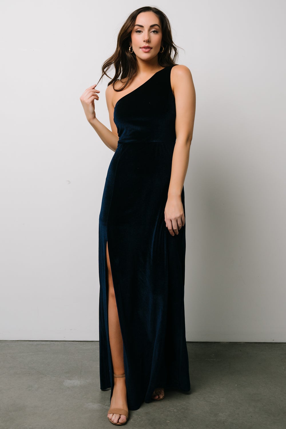 Tatiana Velvet One Shoulder Maxi Dress | Navy - Baltic Born