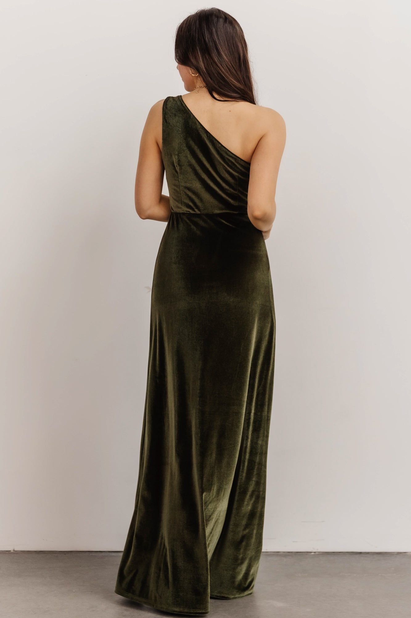 Tatiana Velvet One Shoulder Maxi Dress | Olive - Baltic Born