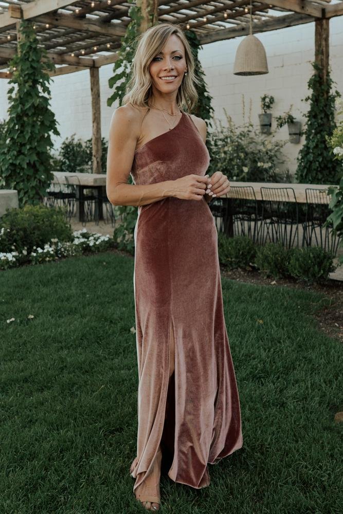 Tatiana Velvet One Shoulder Maxi Dress | Rose - Baltic Born