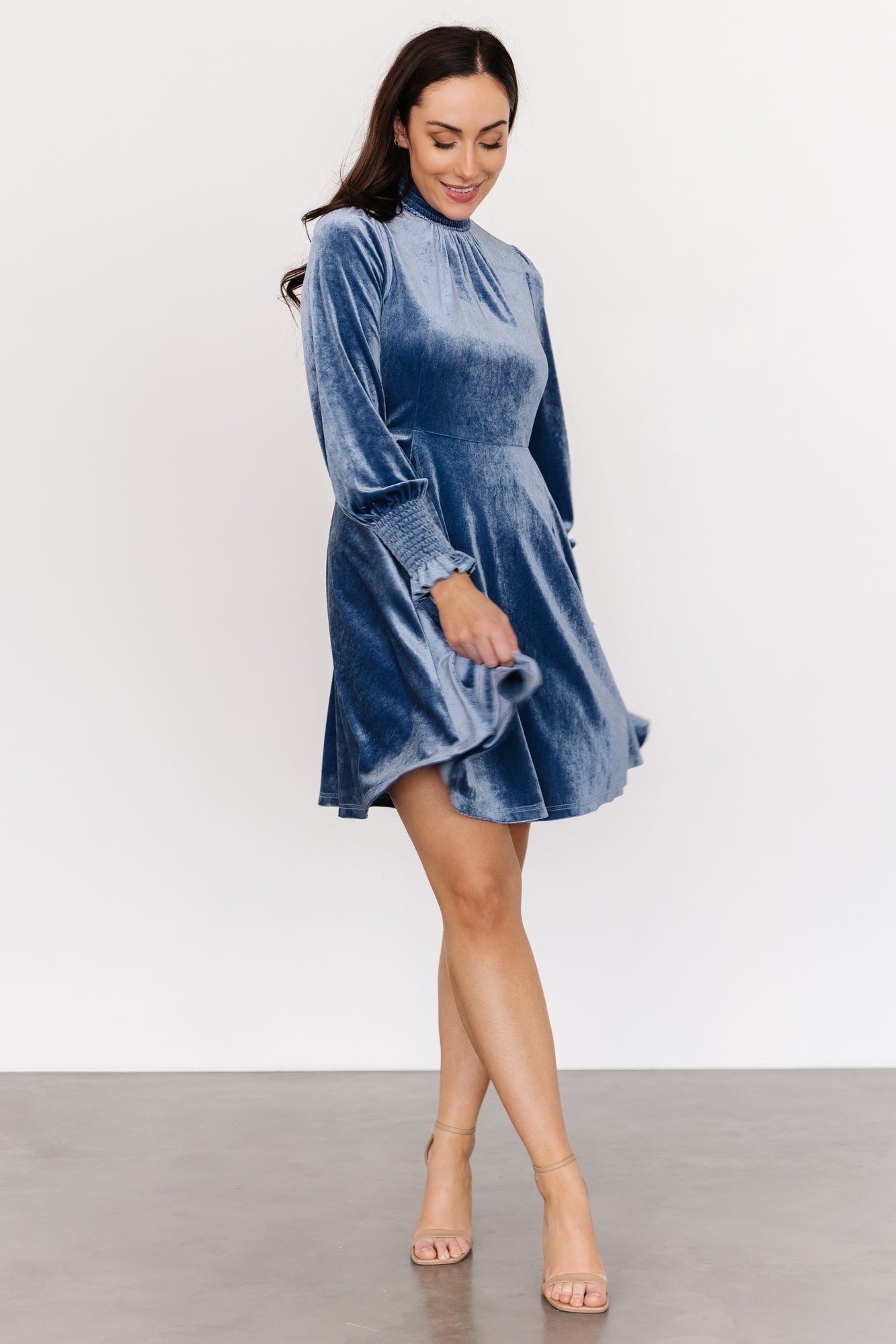 Blue velvet short dress store