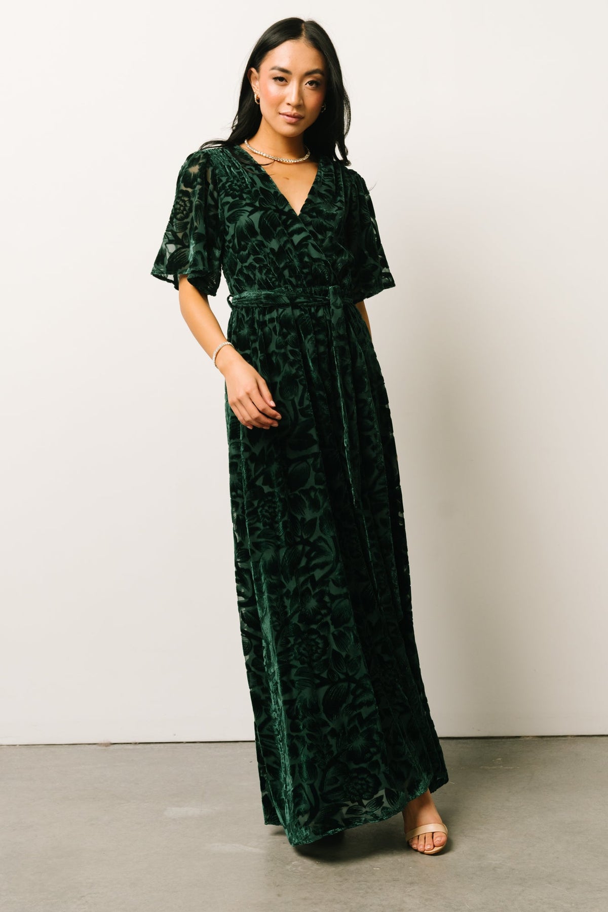 Dark green sale velvet maxi dress