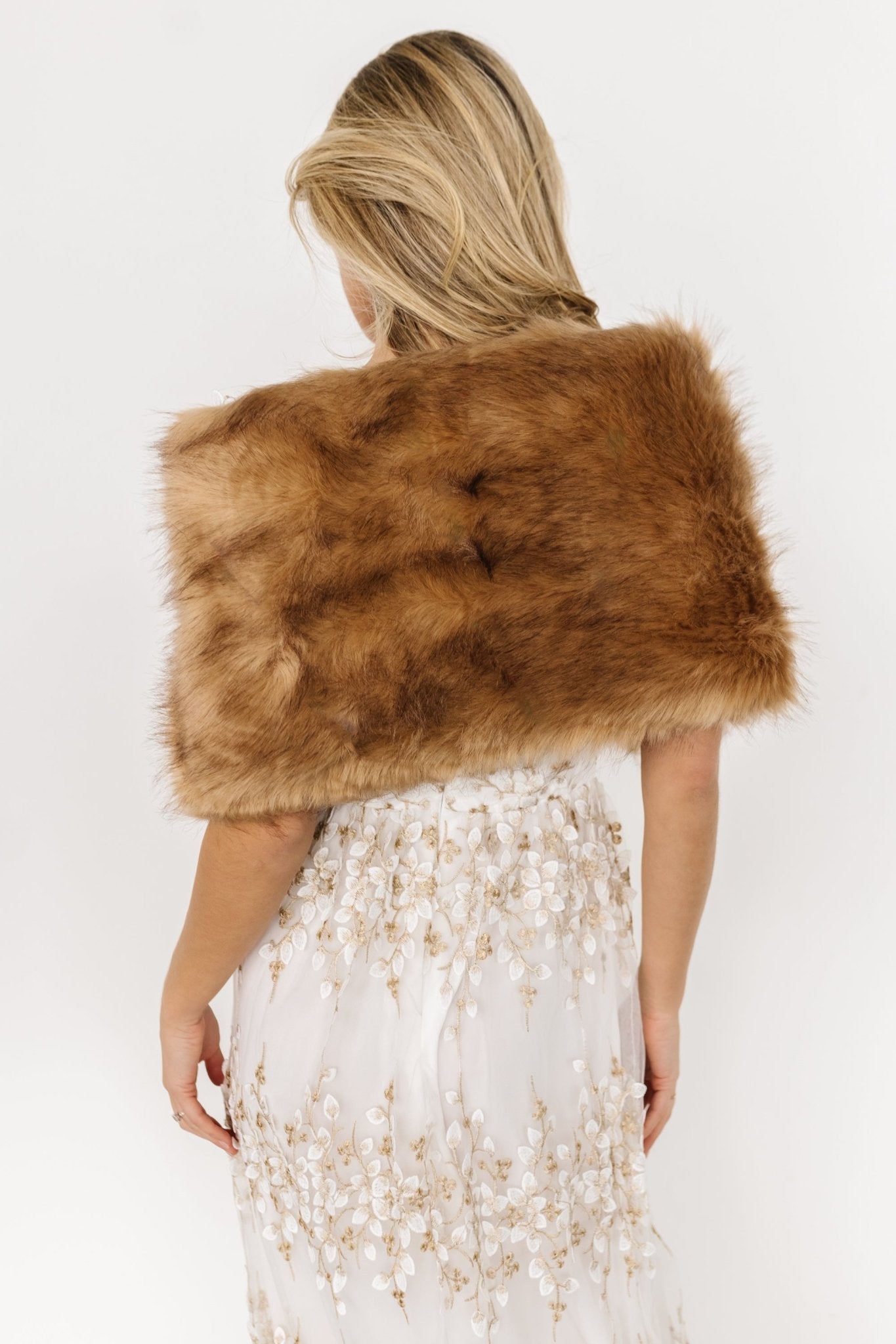 Valerie Faux Fur Shawl | Fawn - Baltic Born